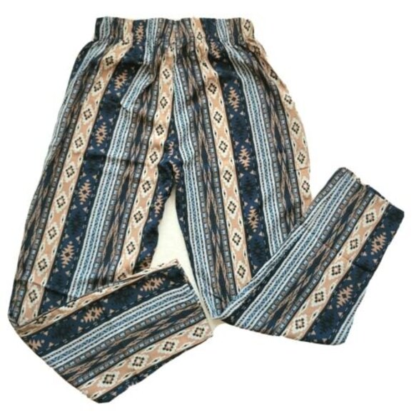 Women's pants size large in Aztec print  elastic waistband tapperd leg Brand New - Picture 2 of 7